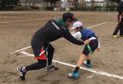 タグラグビー教室を開催しました！（日野市立第六小学校）